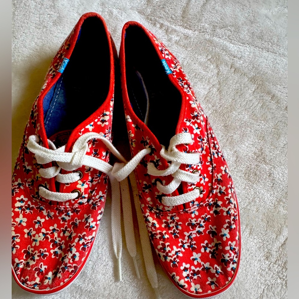 Red Floral Canvas keds